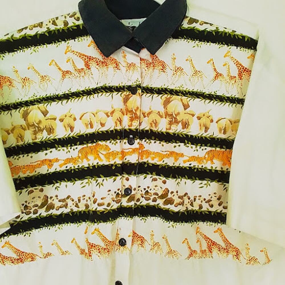 Vintage 80's-90's Tapestry Safari Animal Print Button-Up Shirt Women's‎ Large